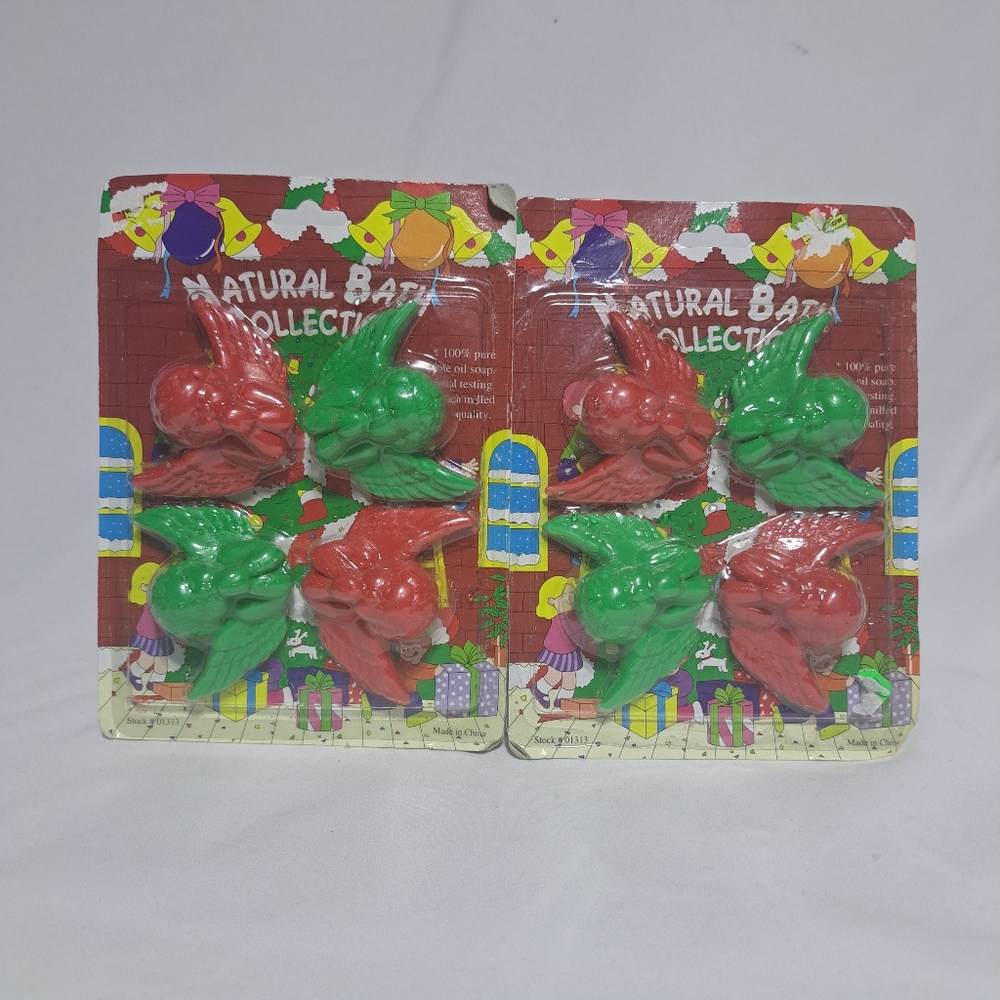 VTG Natural Bath Collection Angel Soaps 4 CT Set Of 2‎ Red Green NOS